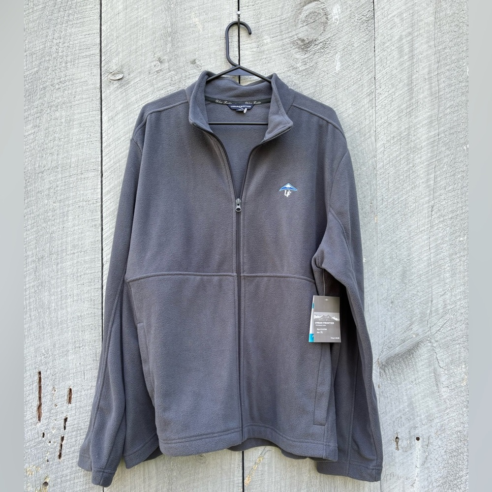 Urban Frontier grey polar fleece sweater/jacket long sleeve zippered front XL